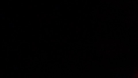 Hombre es acusado de rociar gasolina y prender fuego a dos mujeres en Michigan