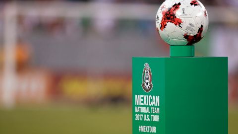 Pelota oficial de la selección de México.