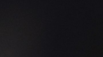 Keylor Navas calentando antes de un encuentro con el PSG en la Ligue 1.