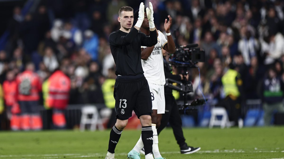 Andriy Lunin defenderá el arco del Real Madrid hasta 2030