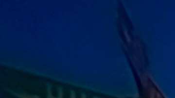 Dos muertos en Minnesota luego de que un auto se estrellara contra el patio de una taberna