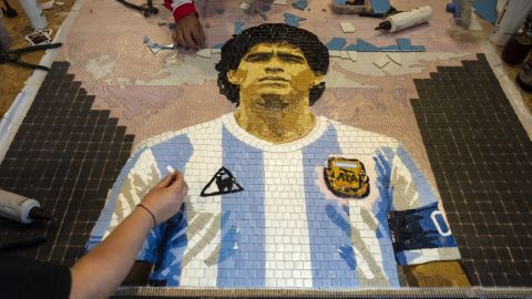 Juicio por la muerte de Maradona se posterga a 2025