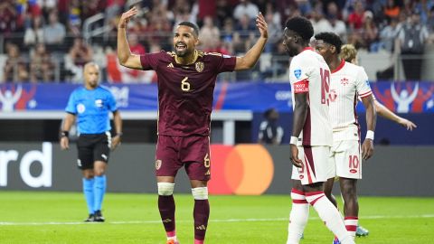 Yangel Herrera durante el partido de Copa America entre Venezuela y Canada.