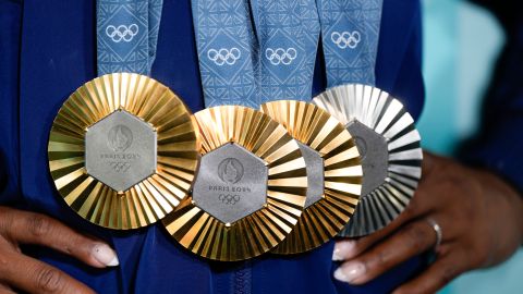 Organizadores de París 2024 reemplazará las medallas deterioradas