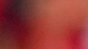 Eduardo Vargas (C) celebra su gol ante Bolivia a pesar de ser increpado por los rivales.