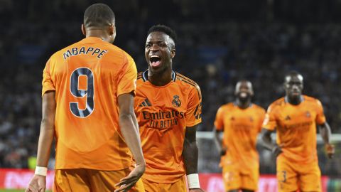 Real Madrid por penales de Vinícius y Mbappé superó a la Real Sociedad