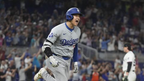 Shohei Ohtani inaugura el club 50-50 en MLB