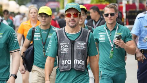 Fernando Alonso en el Circuito de Marina Bay en Singapur.