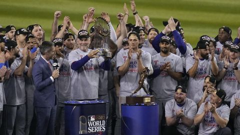 MLB extiende racha a 24 años sin un bicampeón de la Serie Mundial