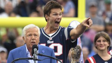 Tom Brady y Robert Kraft.