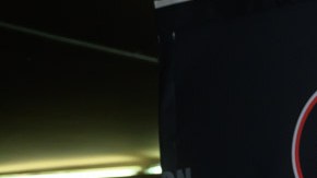 Como parte de la pasada New York Fashion Week, en el escenario del Angel Orensanz Foundation en Manhattan, la creativa (centro) mostró sus diseños.