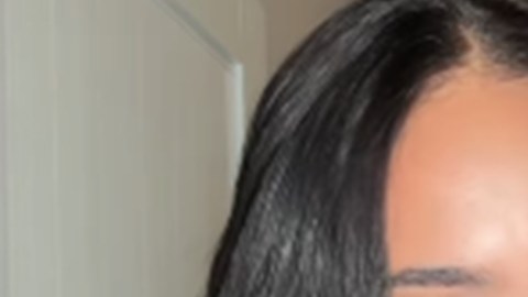 Venezolana relata cómo su expadrastro casi la mata en Florida: escalofriante testimonio