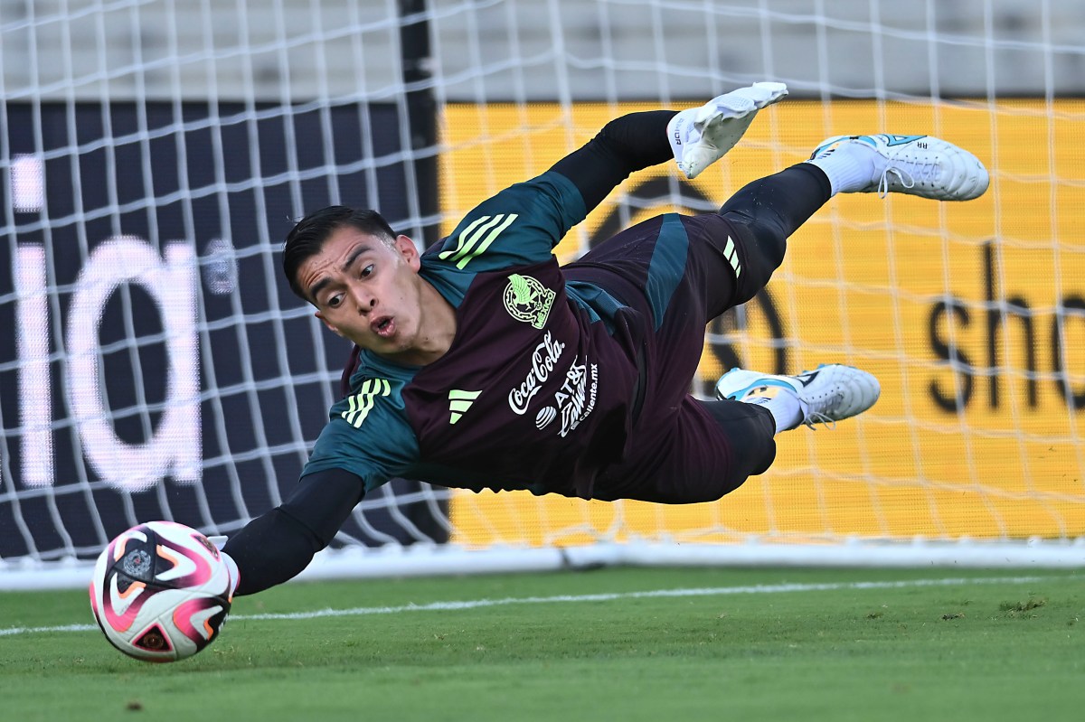 Raúl Rangel aspira con la titularidad en la selección mexicana - El ...