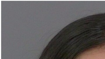 Sarah Badshaw de 18 años, fue arrestada y acusada de múltiples cargos.