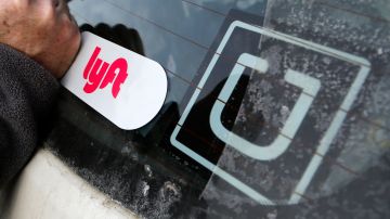 Los servicios de traslados de Uber y Lyft se han vuelto muy populares.