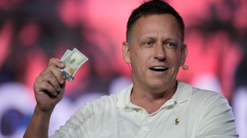 Peter Thiel amasa un patrimonio valorado en unos $9.200 millones de dólares.