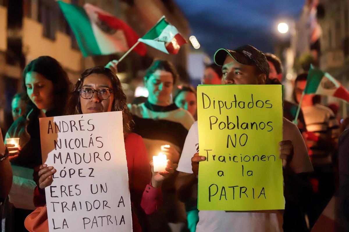 Reforma judicial avanza en 18 estados de México y trabajadores protestan en congresos