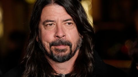 Dave Grohl tiene tres hijas con Jordyn Blum.