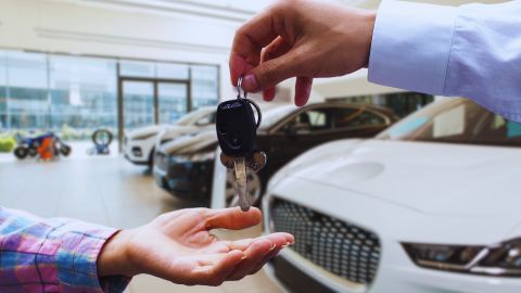 finanzas-personales-carro-nuevo
