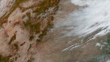 El Centro Nacional de Huracanes advierte sobre el riesgo de marejadas ciclónicas y vientos huracanados destructivos