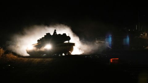 Israel ataca por primera vez en la última ofensiva gran campamento de refugiados en Líbano