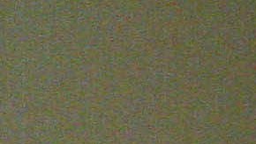 Keanu Reeves posando.