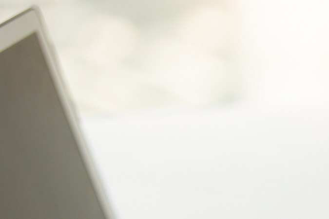 Cómo obtener permiso de trabajo siendo solicitante de asilo: trámite en línea en EE.UU.