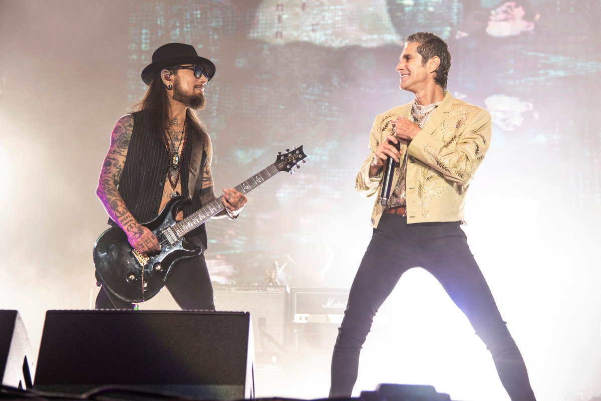 Jane’s Addiction cancela su gira tras altercado entre Perry Farrell y Dave Navarro