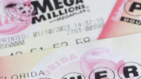 Los 5 números en Powerball y Mega Millions que debes evitar