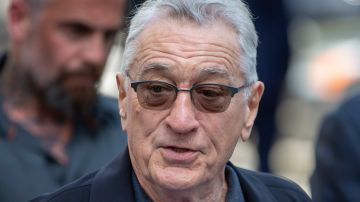 Robert De Niro es conocido por su intensa y multifacética carrera en el cine.