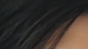 Madre latina consigue trabajo sin saber inglés en EE.UU. y su hija revela el secreto en TikTok