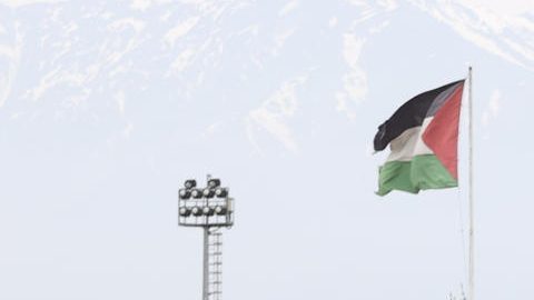 Jugadores del Palestino salieron al campo en un partido de liga frente a Coquimbo Unido denunciando el "genocidio en Palestina", en el primer  aniversario de los ataques de Israel sobre la franja de Gaza.