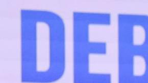 El candidato a vicepresidente de Kamala Harris, Tim Walz, durante el debate del martes.