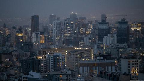 Varias explosiones fueron escuchadas en Teherán, la capital iraní, según los medios locales.