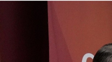 Rubén Gallego tiene ventaja sobre Kari Lake, según las encuestas.