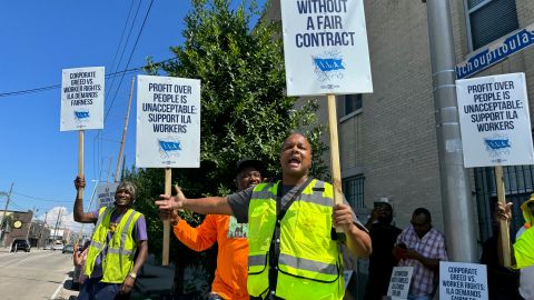 Los puertos de carga afectados son desde Maine hasta Texas, que pararon sus labores por la huelga de los trabajadores.