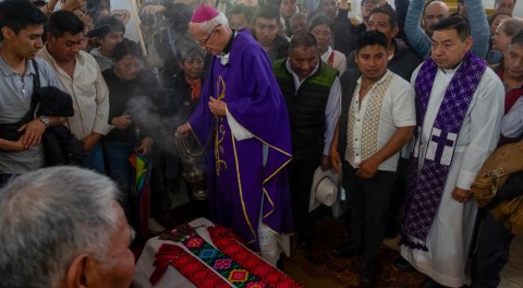 El gobernador de Chiapas calificó la muerte de "cobarde asesinato" y aplicará la ley para encontrar a los responsables.