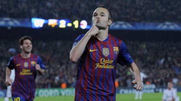 Andrés Iniesta en un partido de Champions League entre el  Barcelona y el Milan en 2012.