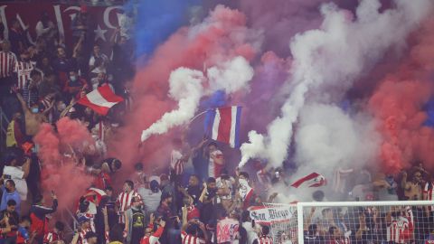 Hinchas de Guadalajara. Foto referencial.