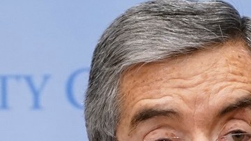 El canciller de México, Juan Ramón de la Fuente, y el excónsul general de México, Jorge Islas López.