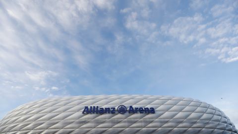 El estadio del Bayern Munich es de los que más dinero ingresa por patrocinio.