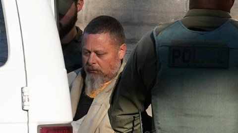 Inicia selección del jurado por asesinato de dos adolescentes en presunto ritual en Indiana