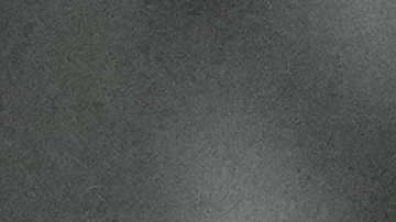 Cristiano Ronaldo Jr. ve un partido de su padre durante la Eurocopa 2024.