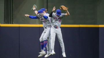 Mets remontaron ante Brewers y consiguieron primer triunfo en los playoffs 2024