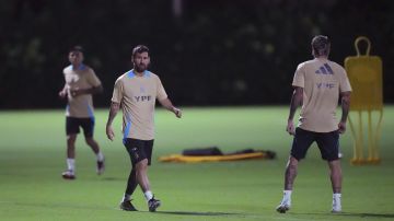 Huracán Milton podría afectar itinerario de vuelo de la selección Argentina a Venezuela