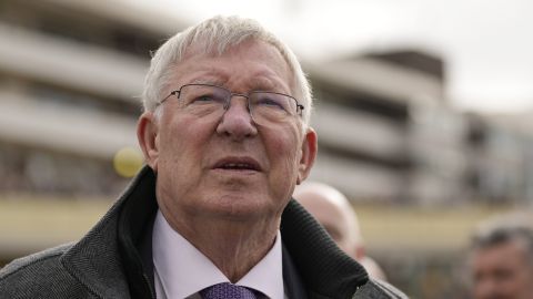 Manchester United despidió a Sir Alex Ferguson tras 38 años en el club