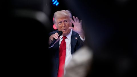 Donald Trump, expresidente y candidato presidencial republicano, durante el foro con latinos el miércoles.