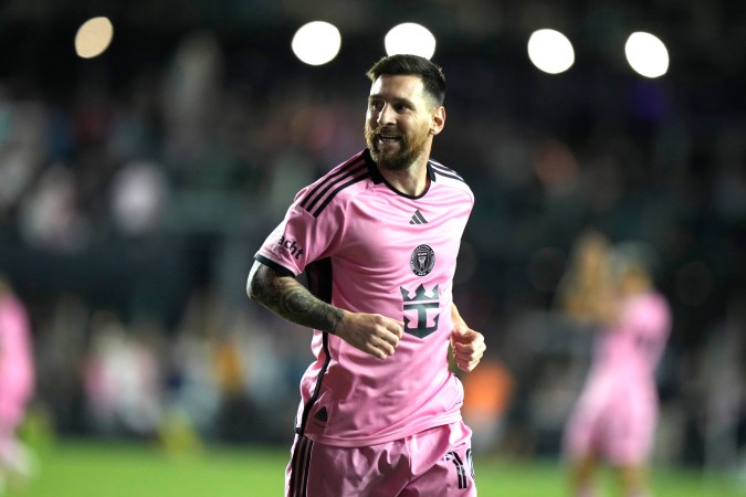 Lionel Messi durante el encuentro frente a New England Revolution.