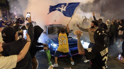 Festejos por campeonato de Dodgers dejó varios arrestos en Los Angeles