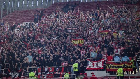 Atlético de Madrid fans.